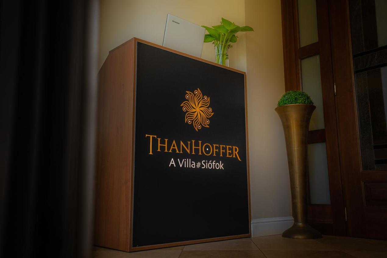Avilla Thanhoffer Сиофок Екстериор снимка